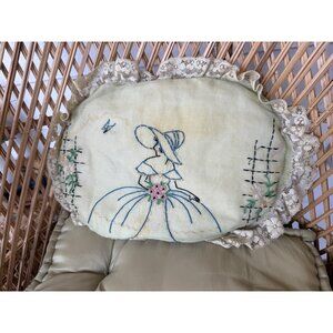 Antique 20's Embroidered Accent Pillow Southern Belle AS IS